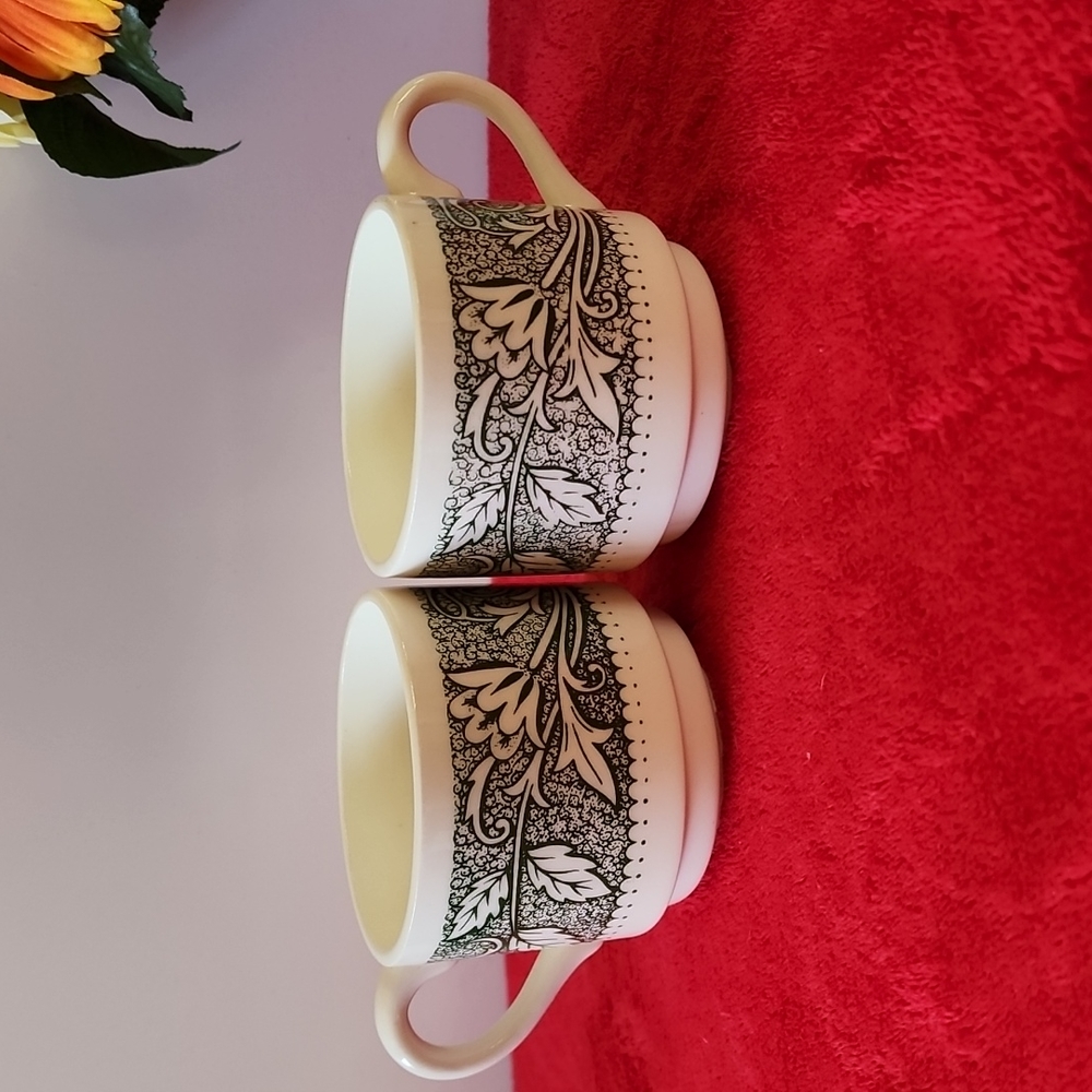 2 piece of Antique USA Green and White Coffee Cups.